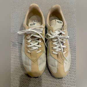 Nike Air Max Pre-Day "Light Bone/White/Sanddrift/Iron Grey" SIZE 8.5